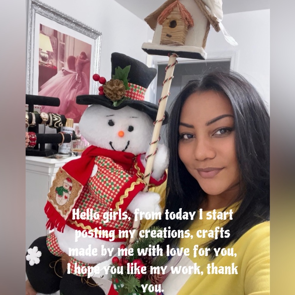 Festive Snowman Holiday Decor